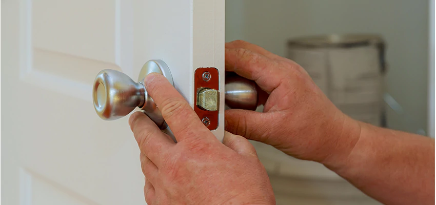 AAA Locksmiths For lock Replacement in Norwalk, California